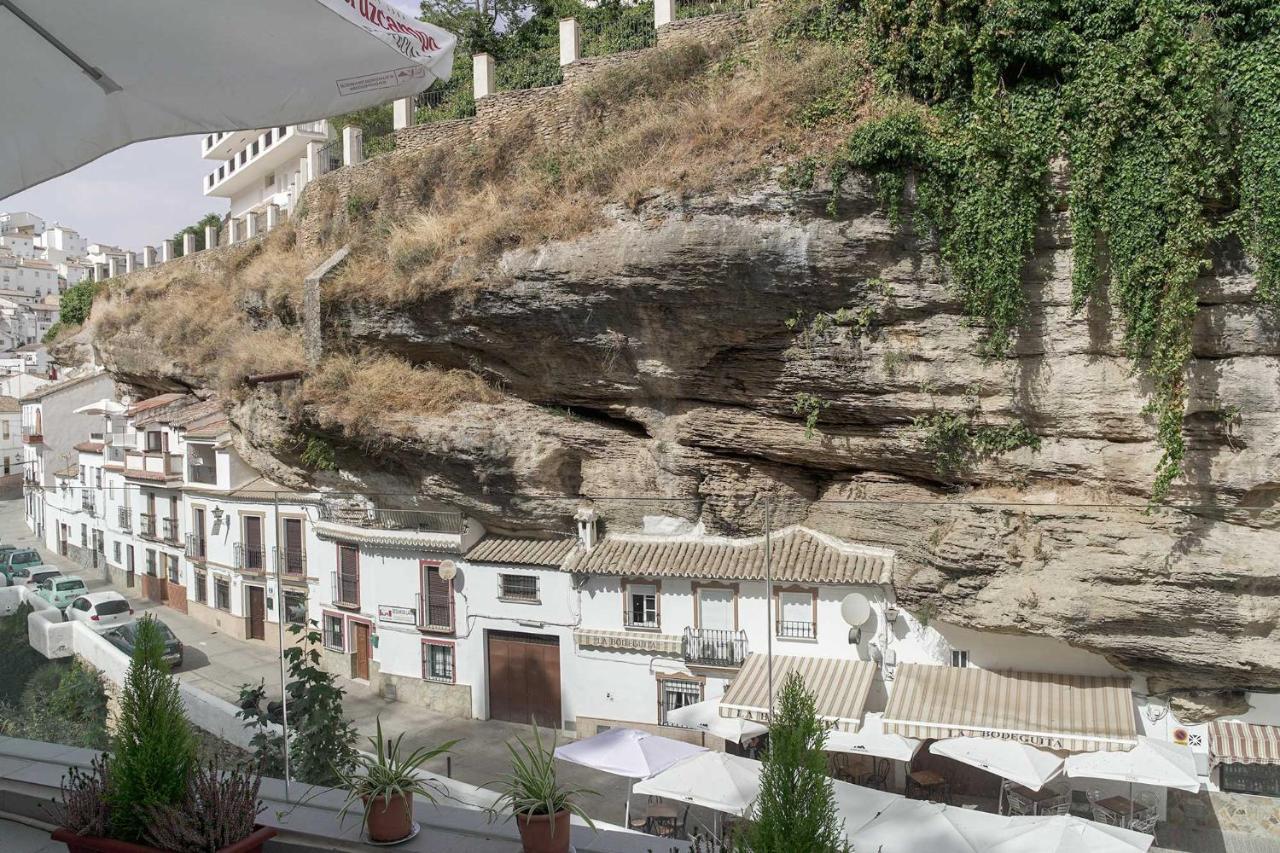 Casa Rural Las Cuevas De Setenil Setenil De Las Bodegas Exterior foto